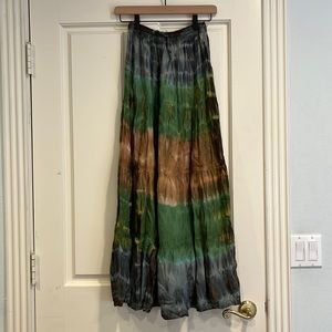 Boho 🌟 light weight tie dye A line maxi skirt
